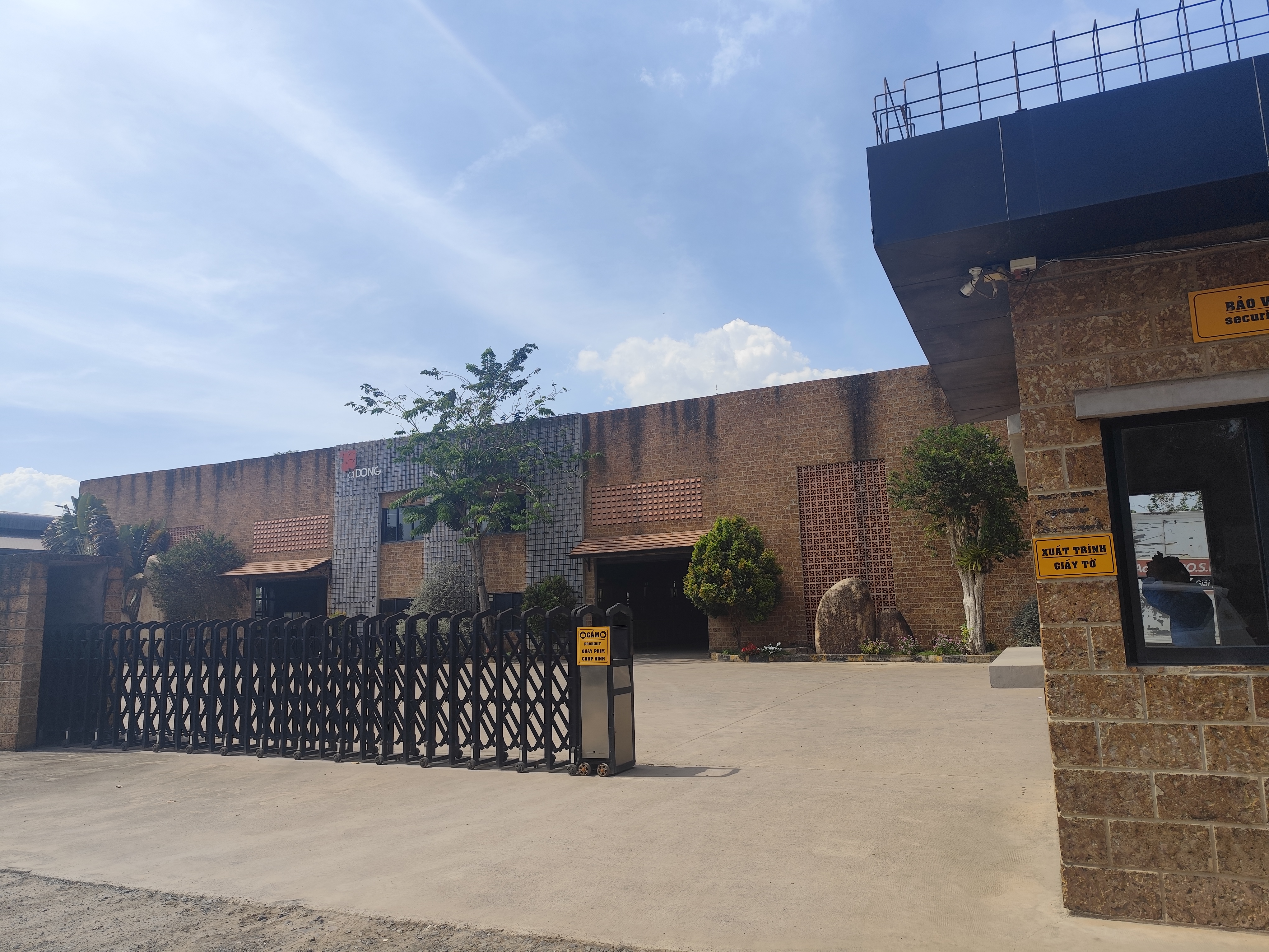Outer View of Gate.jpg